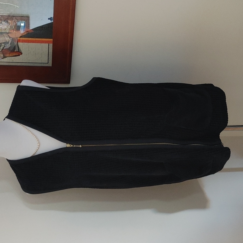 Jennifer Scott zippered vest